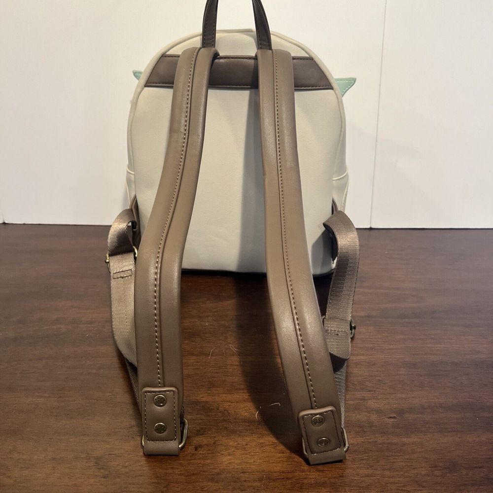 Pre-owned Light Use Loungefly Star Wars Baby Yoda Backpack - Gray/Green Disney - Picture 7 of 13